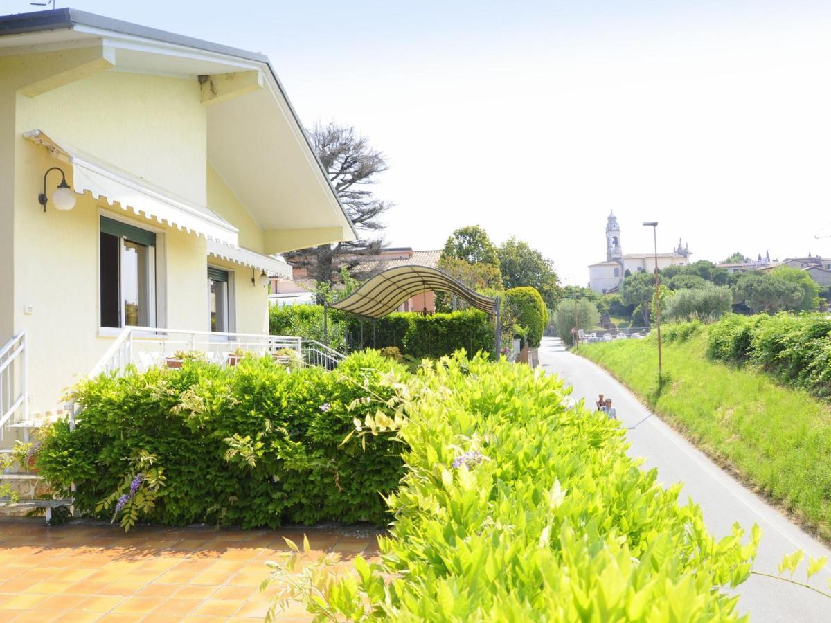 Belvilla By Oyo Porto Quarantaquattro Lazise Exterior foto